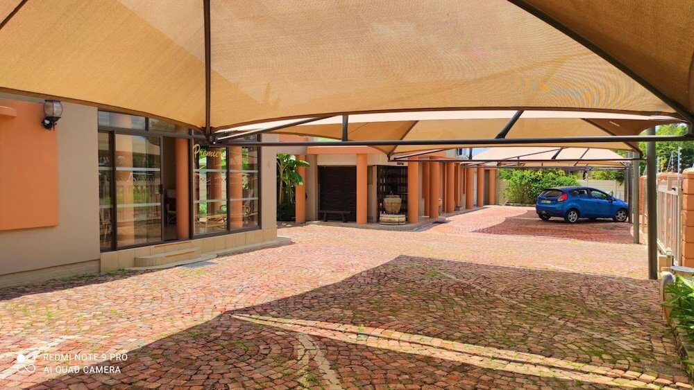 Фото Premiere Guest House