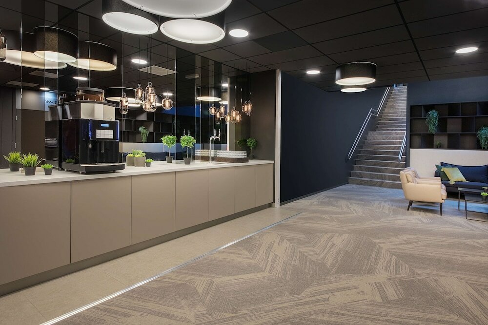 Фото Park Inn by Radisson Oslo Airport Hotel West