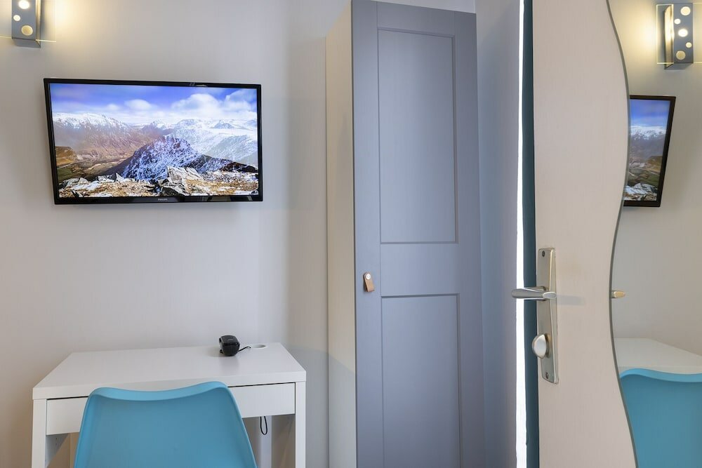 Фото Paris Legendre