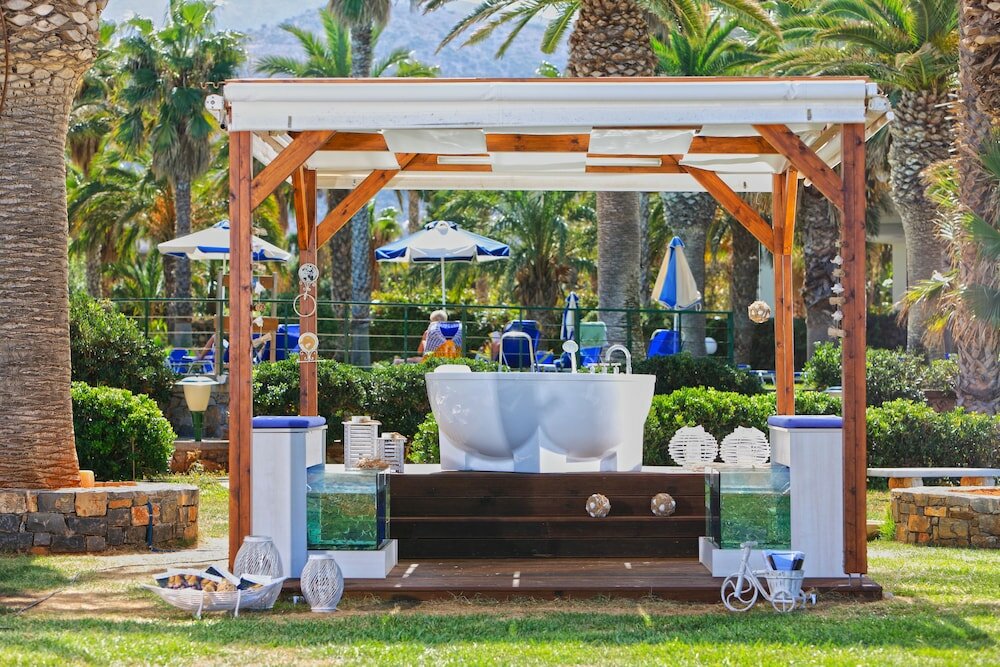 Фото Sirens Beach and Village