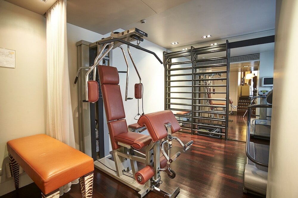 Фото Sina The Gray