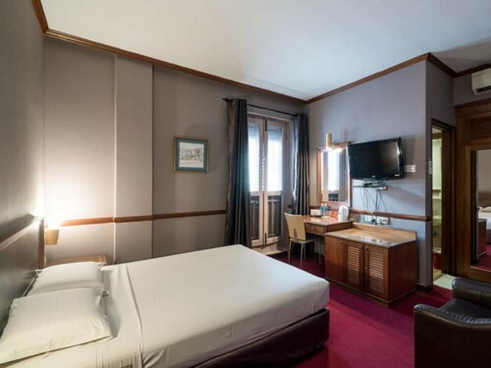 Фото Four Chain View Hotel