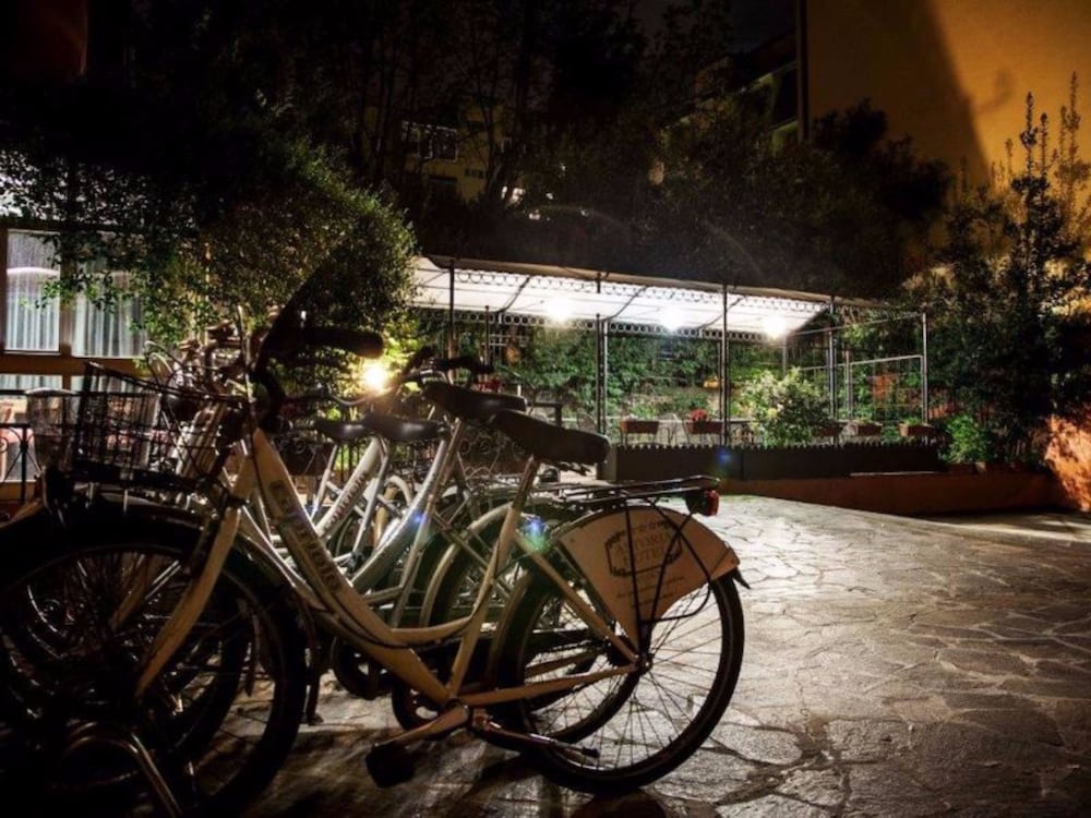 Фото Hotel Astoria