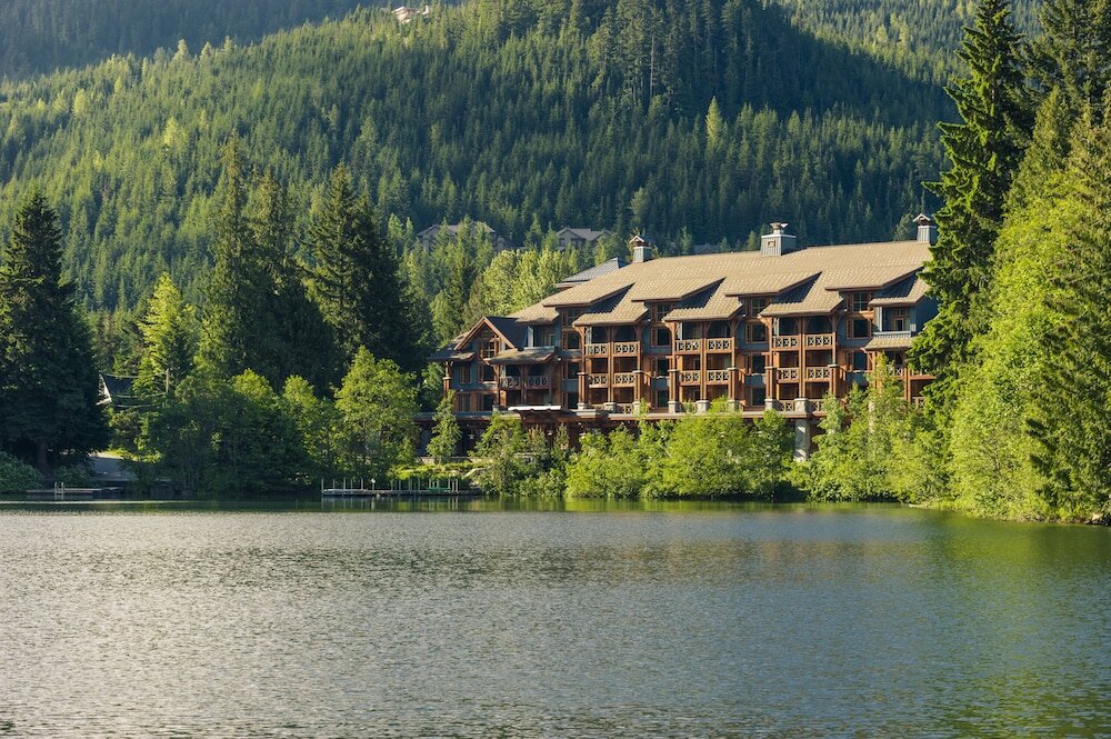 Фото Nita Lake Lodge