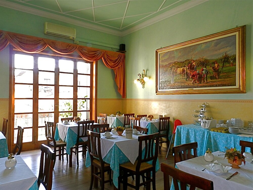 Фото Hotel Desirée