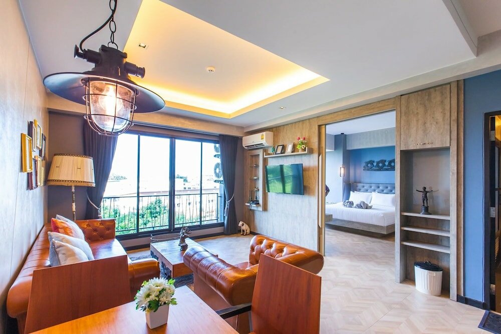 Фото Loftmania Boutique Hotel