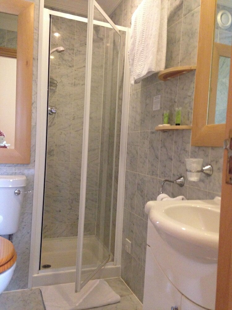 Фото Troy Hotel London