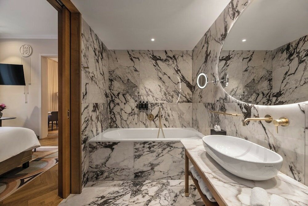 Фото Grand Hotel Union Eurostars