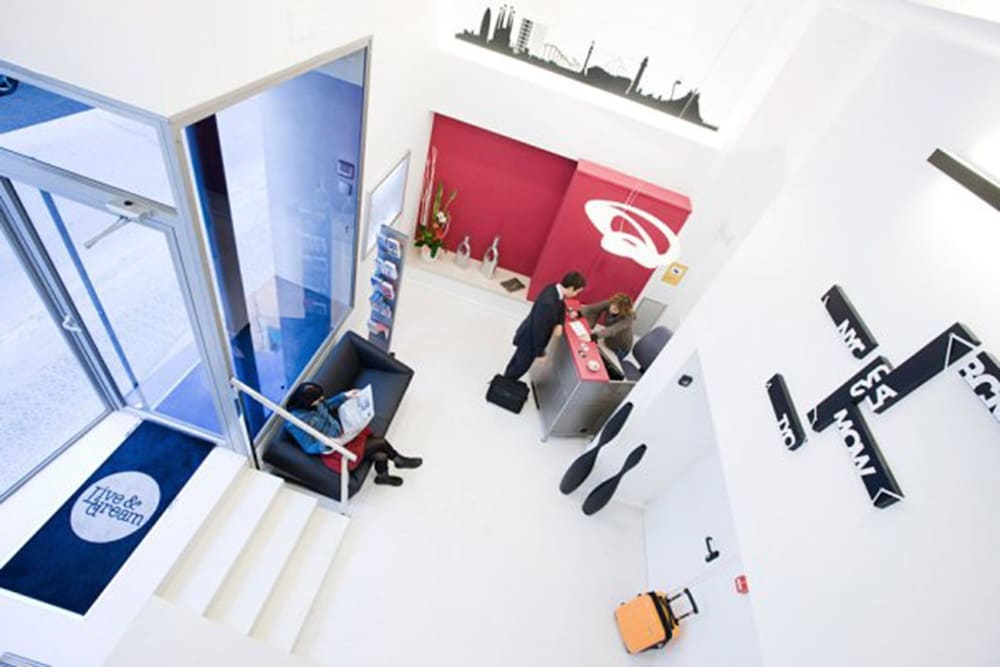 Фото Live And Dream Hostel