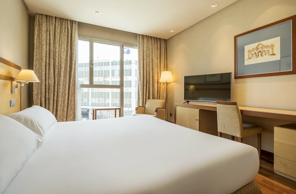 Фото Hotel Ilunion Alcalá Norte