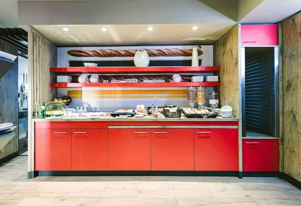 Фото Ibis Madrid Centro