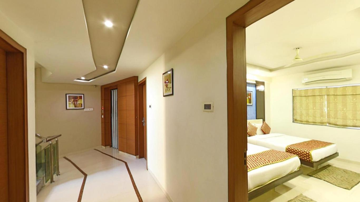 Фото Hotel Jyoti