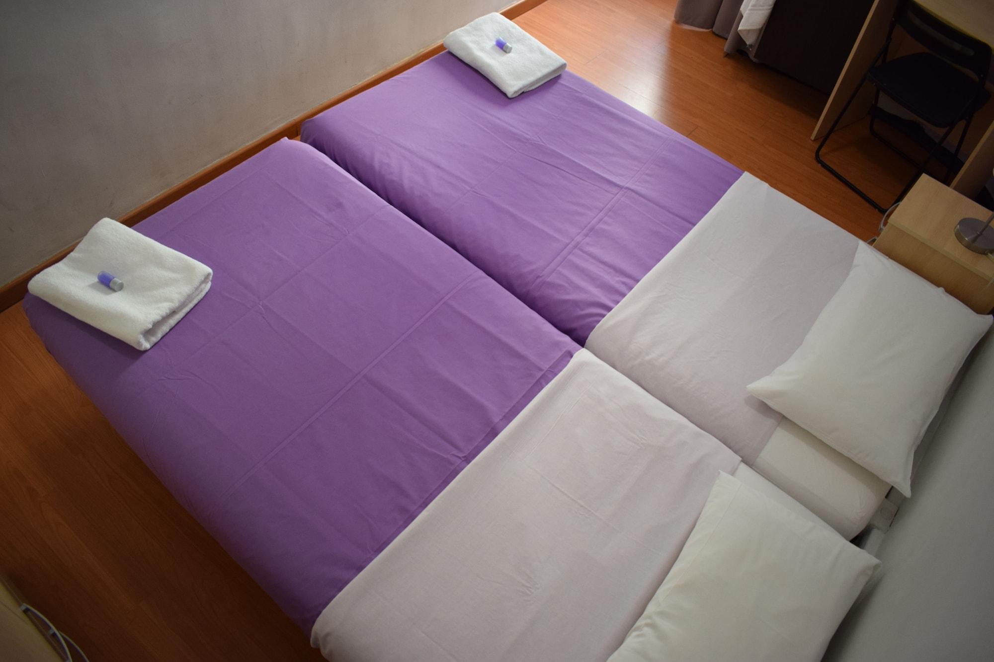 Фото Hostal MiMi Las Ramblas