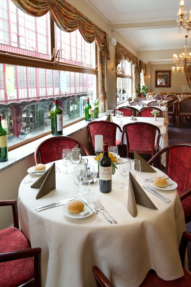 Фото Century Hotel Antwerpen