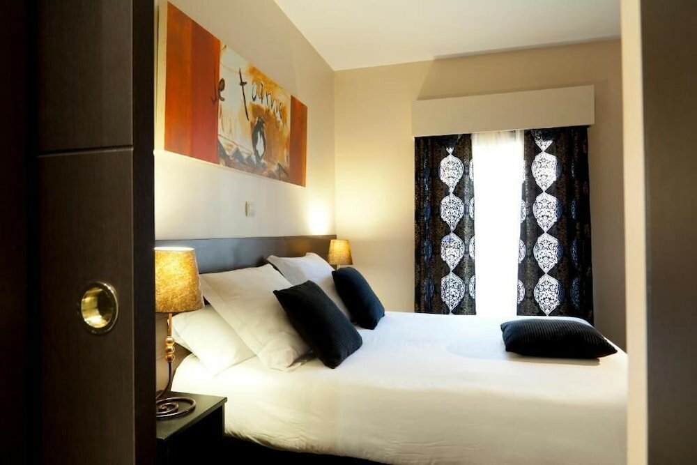 Фото Thc Tirso Molina Hostel