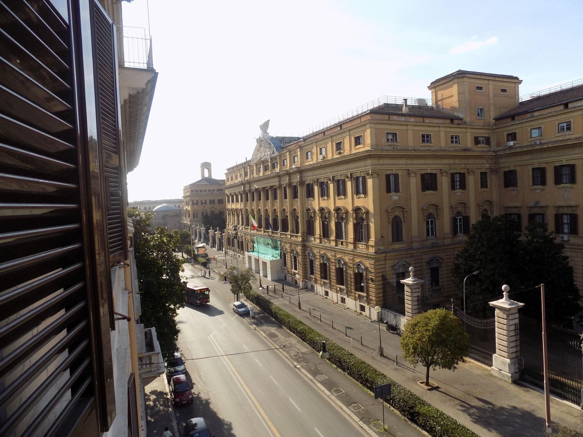 Фото Booking House