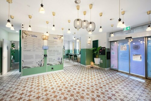 Гостиница Becozy Self Check-in & Pop-up Hotel в Базеле