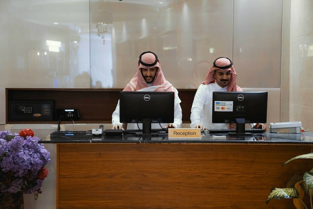 Фото Nour Al Thuria Hotel