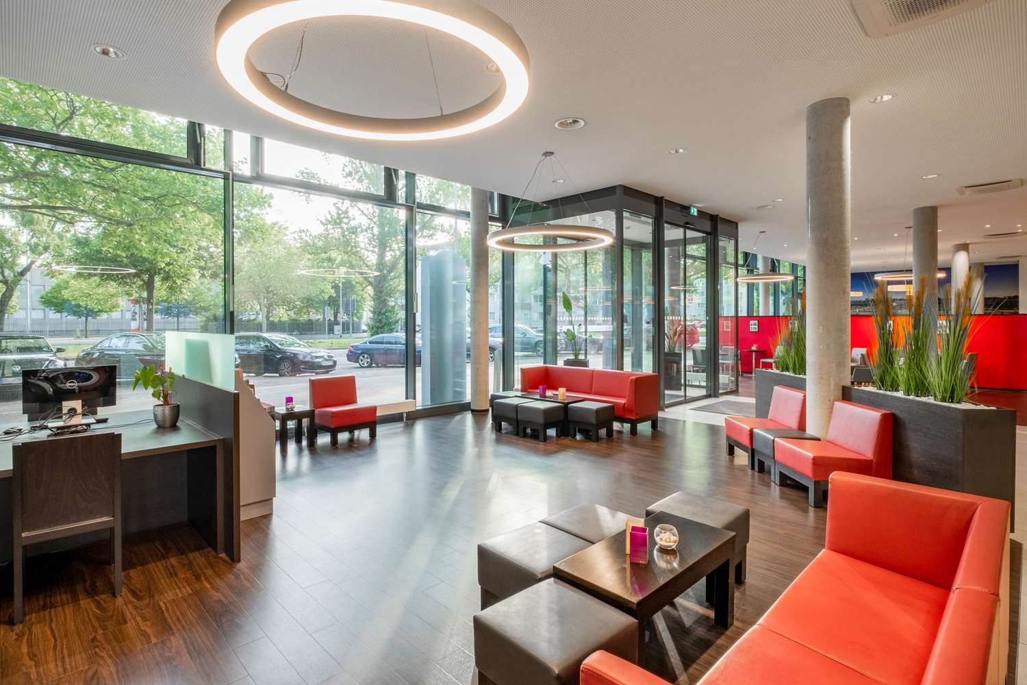 Фото Отель Premier Inn Hannover City University hotel