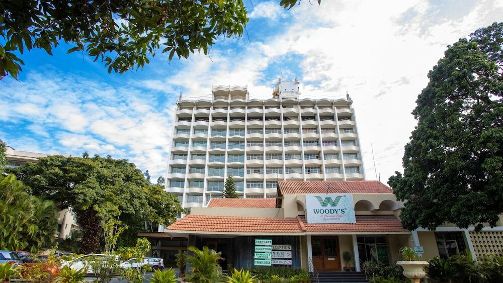 Фото Hotel Woodlands