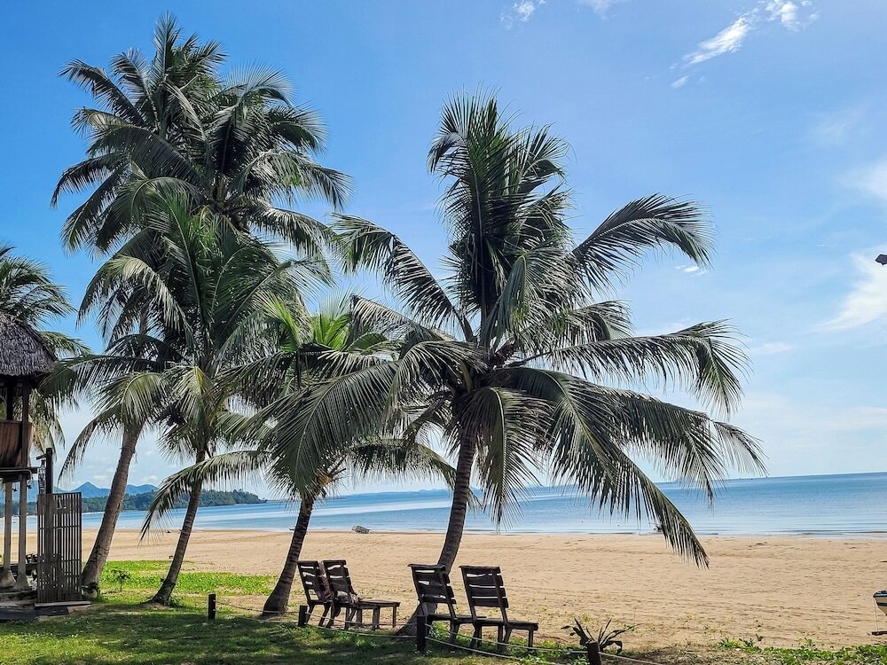 Фото Chumphon Cabana Resort