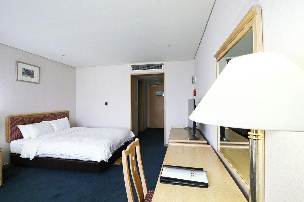 Фото Legend Hotel