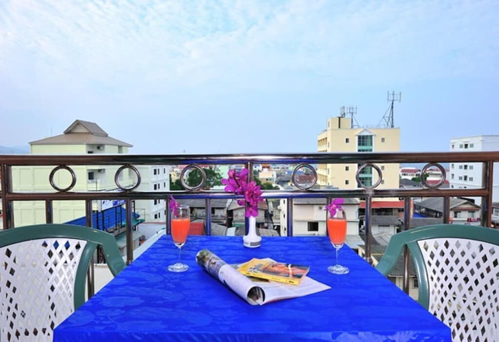 Фото Thipurai City Hotel