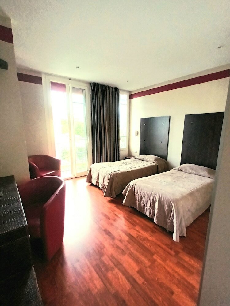 Фото Hotel Jeanne d'Arc