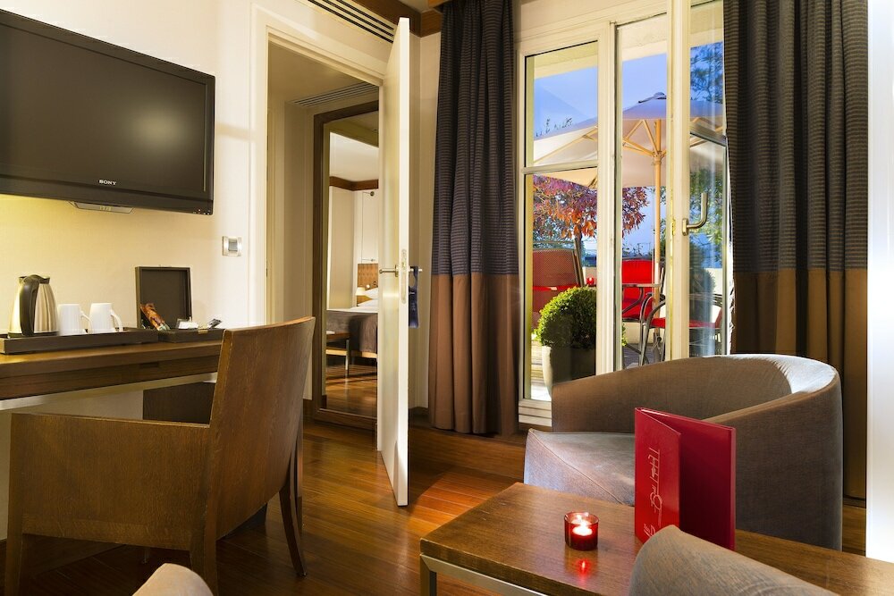 Фото Grand Hotel Champs-Elysees