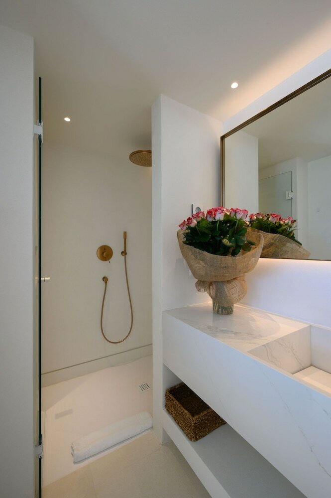 Фото The Island Concept