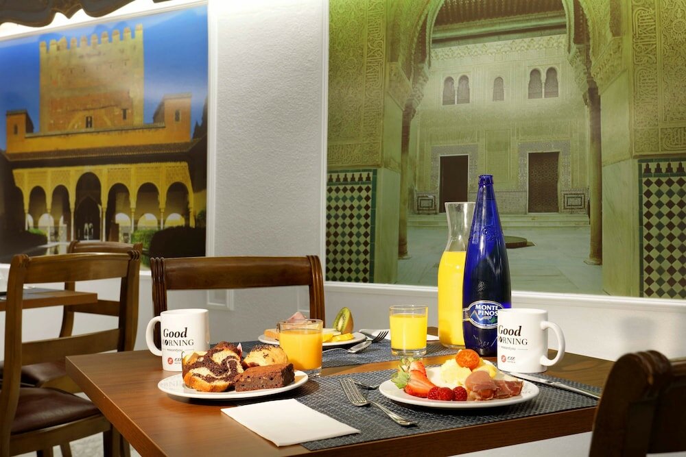 Фото Hotel Exe Triunfo