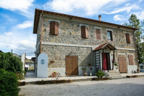 Внешний вид отеля B&b Villa Naumanni в Тарквинии, фото 1