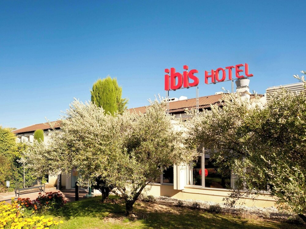 Фото Hôtel ibis Aix EN Provence