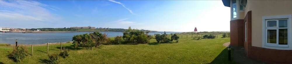 Фото Little Haven Hotel