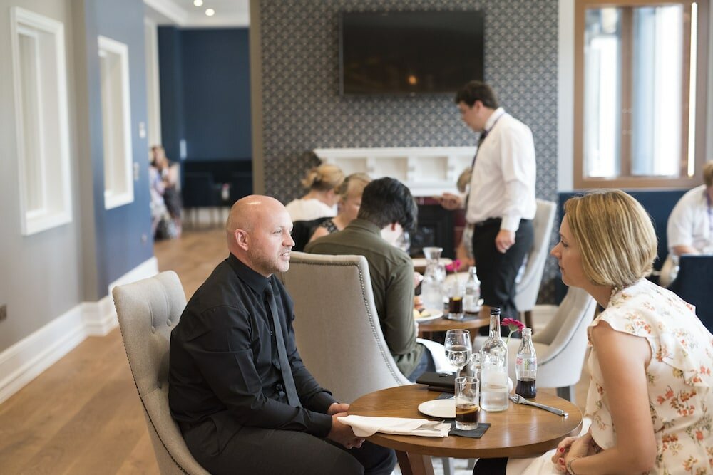 Фото Yarrow Hotel