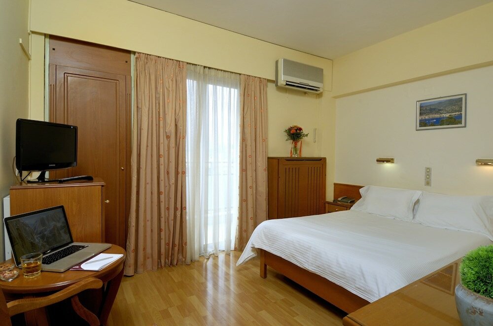 Фото Hotel Nefeli