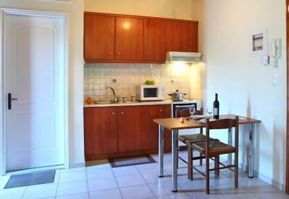 Фото Apartments Avra