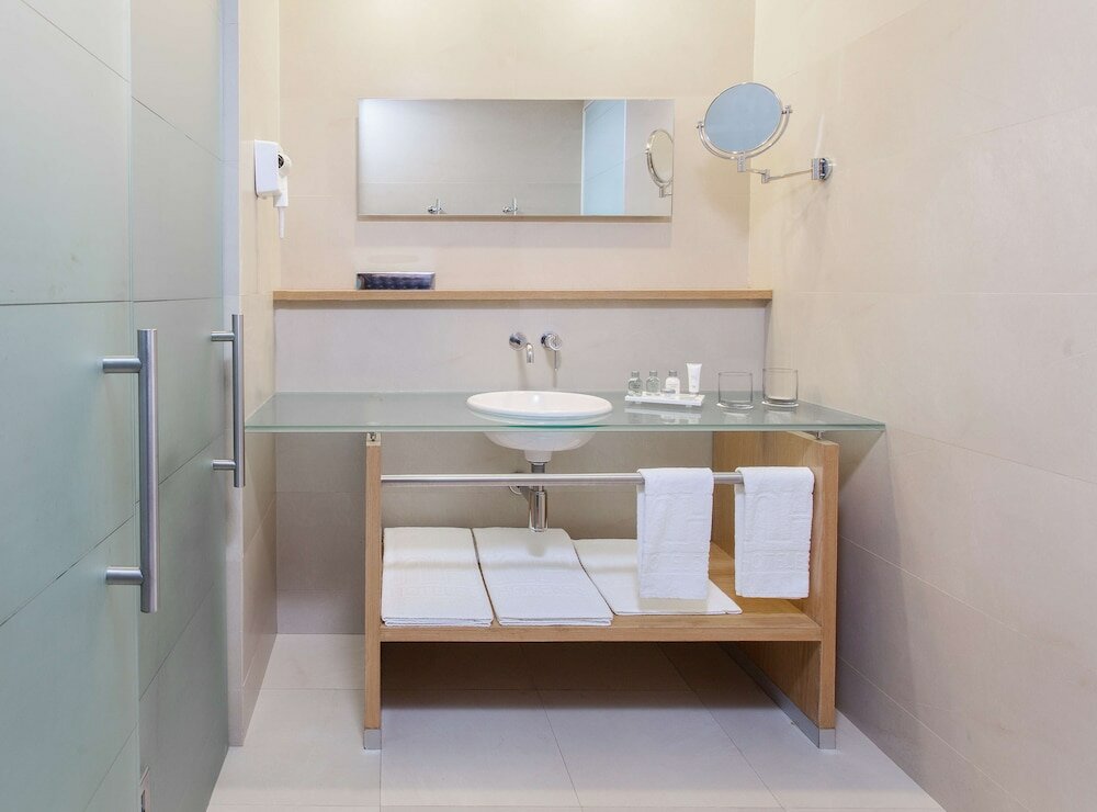 Фото Nh Collection Mexico City Airport T2