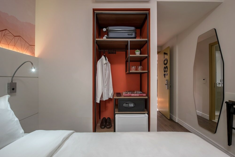 Фото Intercity Porto Alegre Cidade Baixa