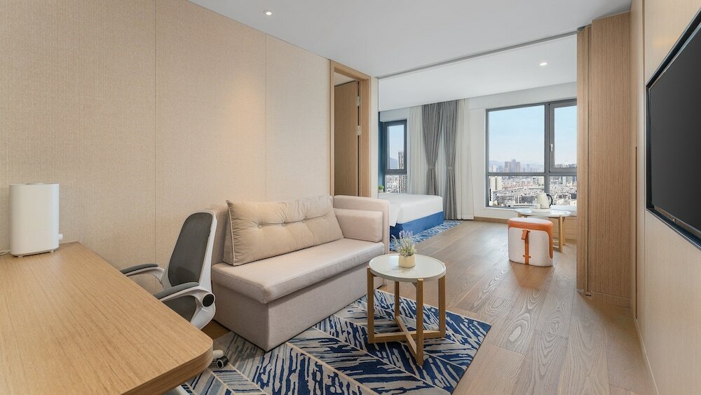 Фото Holiday Inn Express Kunming West, an Ihg Hotel