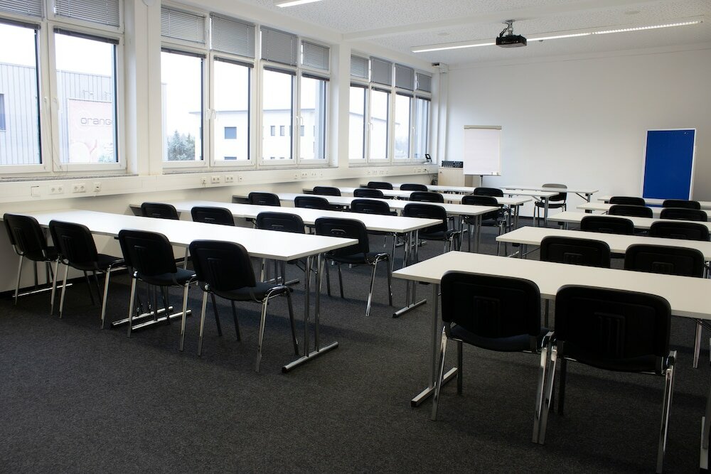 Фото Orange Hotel und Apartments