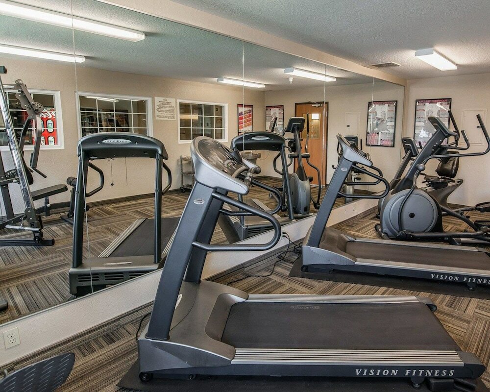 Фото Suburban Extended Stay Hotel South Bend