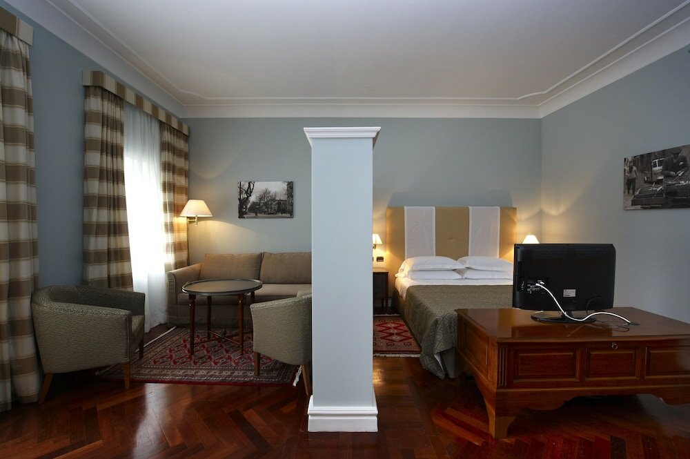 Фото Grand Hotel Piazza Borsa