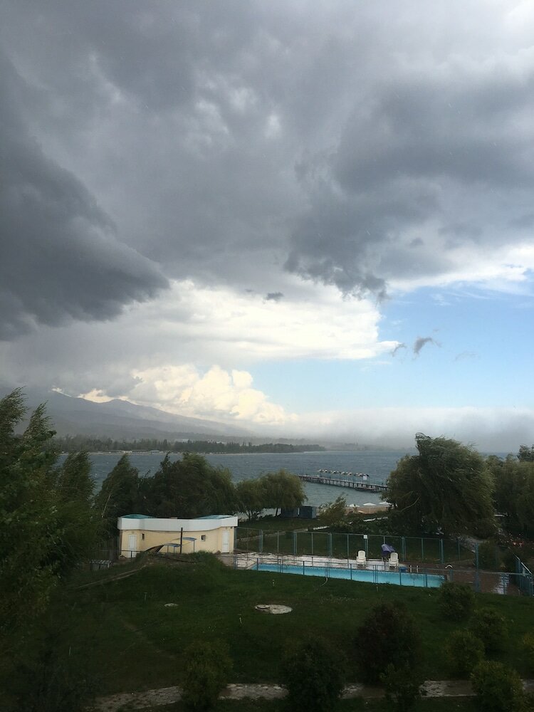 Фото Флагман