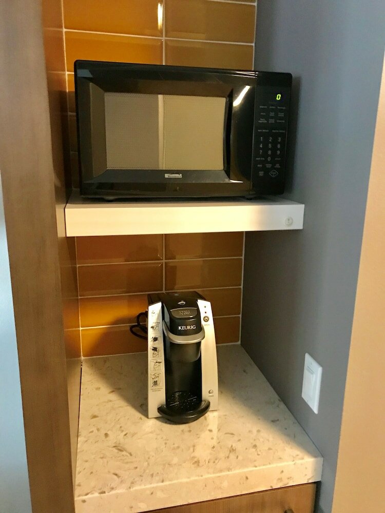 Фото Hilton Garden Inn Davis Downtown