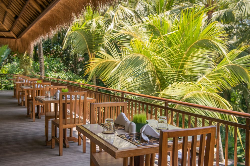 Фото Komaneka at Rasa Sayang