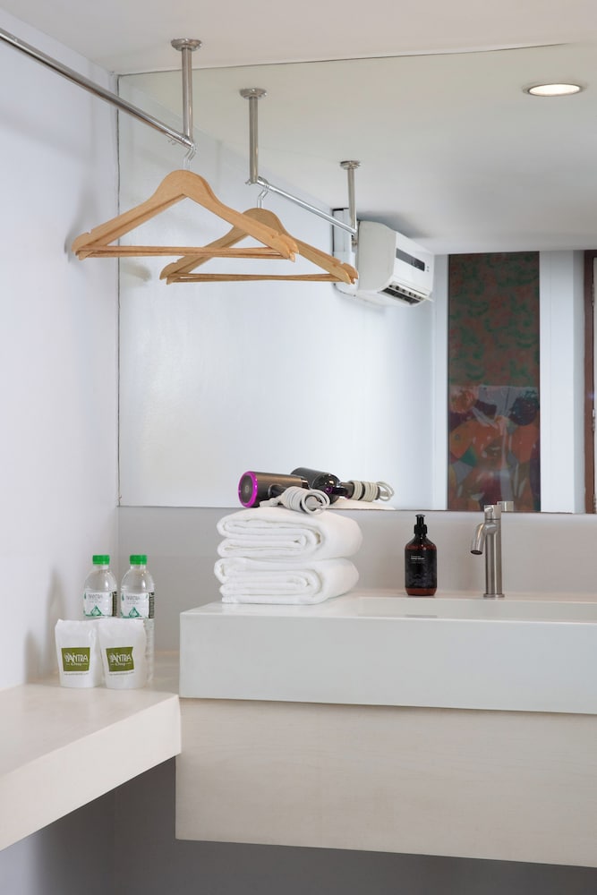 Фото Nantra Sukhumvit 39 Hotel