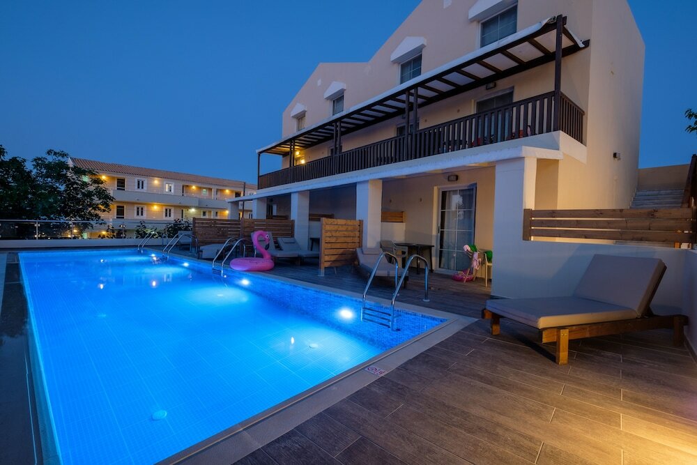 Фото Akron Seascape Resort, a member of Brown Hotels