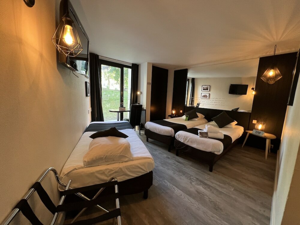 Фото Logis Hotel Restaurant des Acacias Lille Tourcoing