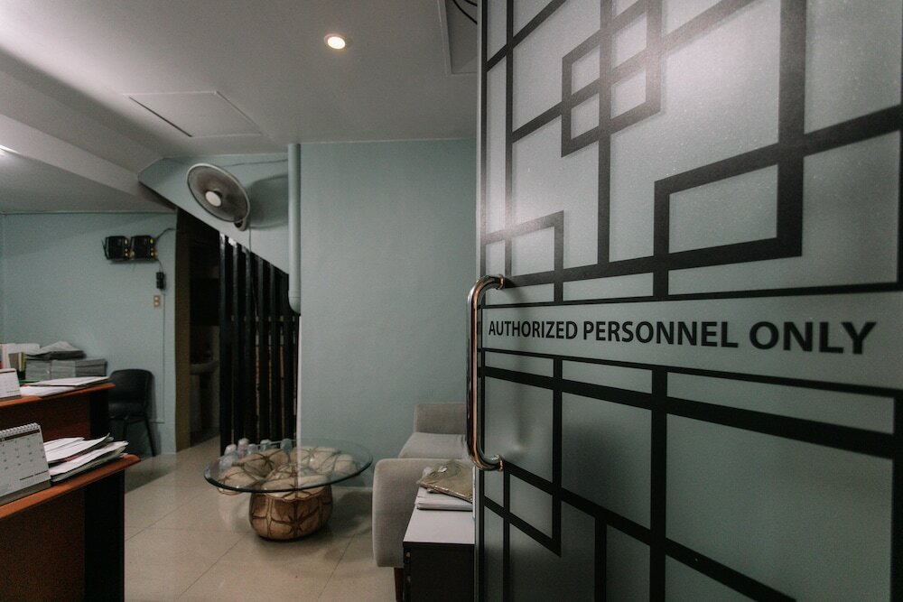 Фото Dynasty Tourist Inn